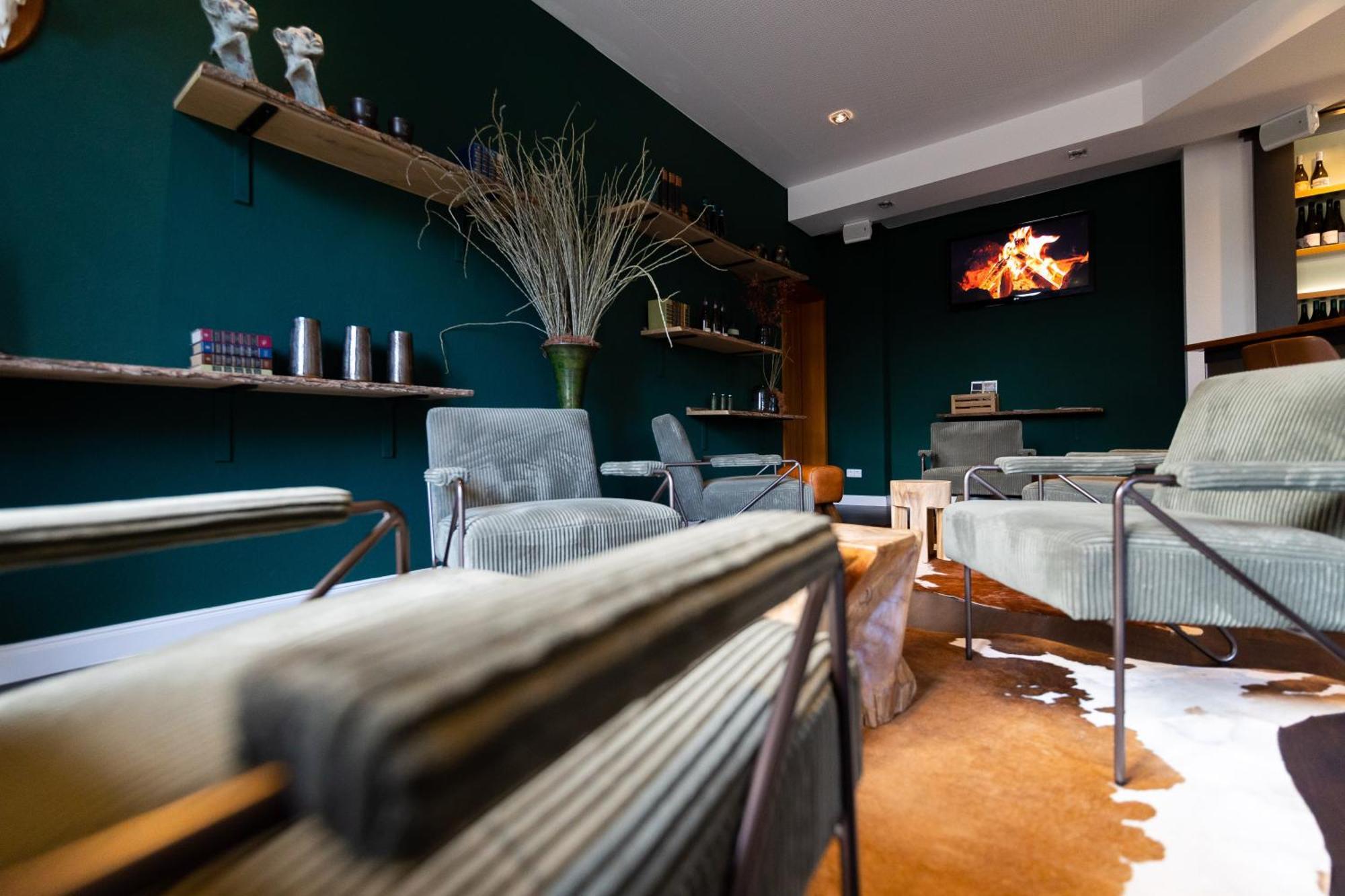 Hotel Darstein Altrip Екстер'єр фото