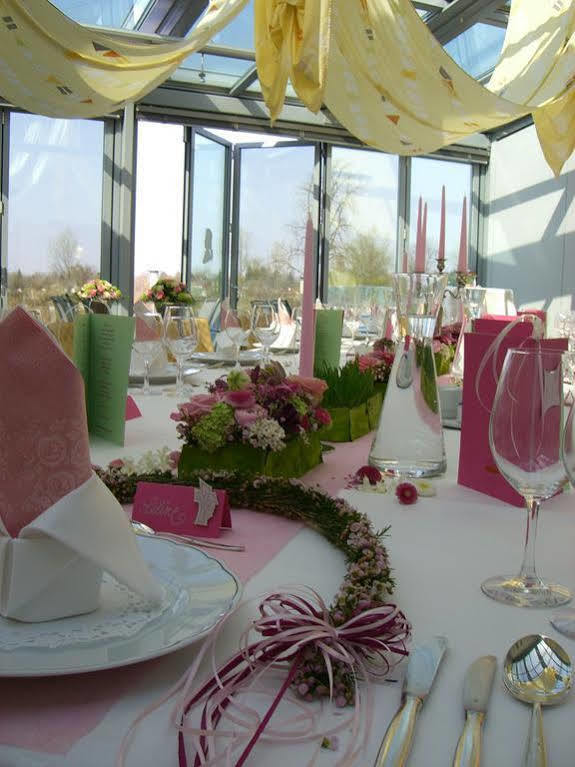 Hotel Darstein Altrip Екстер'єр фото